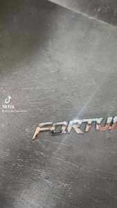 Logo Emblem Belakang Tulisan Fortuner