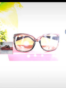 Mắt kính mát thời trang nữ cao cấp chống tia cực tím 400 VP 8(tặng hộp và khăn lau kính)