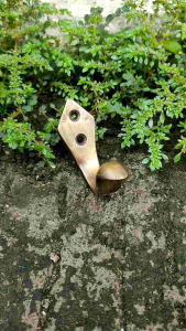 Kapstok Kuningan Antik Gantungan Baju Motif Mendel 1 Pcs