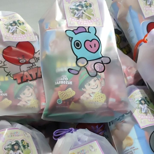 Kinovsyashop - (Dpt 10 pcs ya) PAKETAN OYE/Bingkisan Ulang Tahun/Paketan Snack Ultah