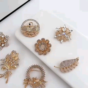 Bros Wanita Gaya Korea High-End Bros Hijab