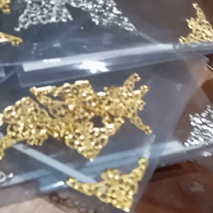 hiasan siku pojok tutup hantaran seserahan