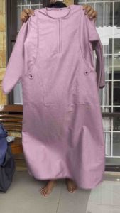 Gamis Polos Saku Depan Bahan Madinah oleh riZAru