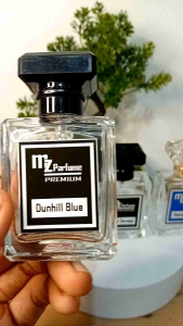 parfum wanita dan pria ukuran -+30ml wangi dan tahan lama