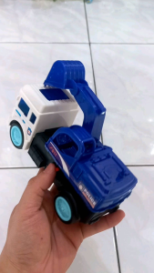 Mainan Truck Excavator Baterai Jalan Bump Go Nyala Lampu Dan Musik no ST3-415