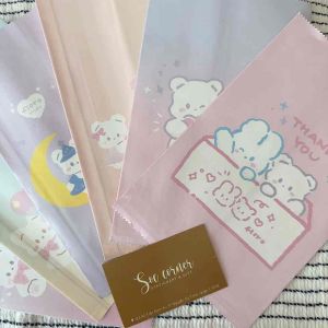 Túi giấy đựng sản phẩm in màu White Bear size lớn