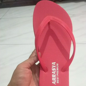 Sandal Japit Cewek Classic Bahan Rubber Awet
