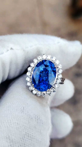 Natural Untreated Ceylon Blue Sapphire 9.67 carat with 18k gold and natural diamond ring.