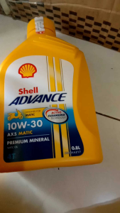 Oli Shell Matic AX5 Kuning 10W-30: Pilihan Oli Motor Matik 800ml Vario Beat Mio Spin Universal