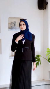Best seller Jilbab hijab kerudung krudung segiempat scarf daily adem halus polos dewasa terbaru terlaris terkini modern kekinian murah viral 2024 faiba scarf Arrafi laser cut adem mudah di bentuk cantik bahan voal cantik bayar di tempat COD