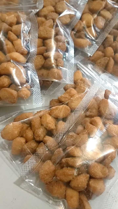 Biji Ketapang Manis Gurih Kemasan Mini