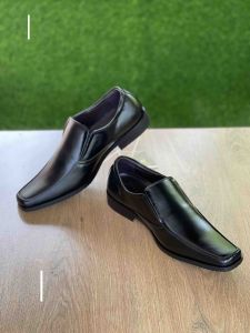 สินค้า เปลี่ยนไซส์ฟรี 🎉 รองเท้าคัทชูผู้ชาย หัวตัด ไม่ต้องเผื่อไซส์ หนังวัวแท้ 100% มีไซส์ใหญ่ 38-48