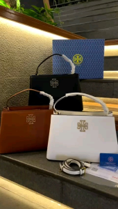Tas Top Handle Britte Satchell: Elegan & Stylish