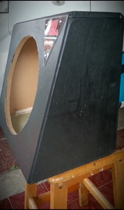 BOX SUBWOOFER MOBIL 12" CARRY FUTURA/TS120 PICKUP