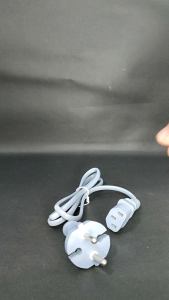 Kabel Powet  Rice Cooker Lubang Tiga