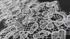 [0132] 1m viền ren chỉ (may trang trí trang phục may áo cướiphụ kiện đồ cưới…)