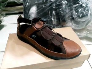 Sandal Selop Pria Kasual Black Master