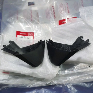 Desain Cover Sein Motor PCX 150: Kupingan Lampu Sein Belakang K97