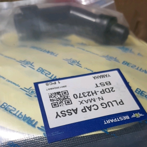 Tutup Busi Yamaha NMAX & Lexy Aerox: Resistan Kualitas OEM (Original Equipment Manufacturer)