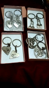 2PIECES/PAIR Couple Stainless Keychains