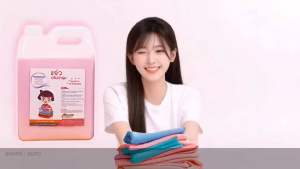 แจ๋วปรับผ้านุ่ม 5000ml - นุ่ม หอม ถนอมผ้า - ผ้าอนุมัติ