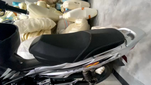Jok Motor Fiz R-Vega & Suku Cadang MBTech