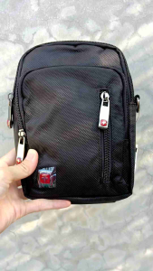 กระเป๋าผู้ชายใส่มือถือ แบบร้อยเข็มขัด สะพายข้างได้