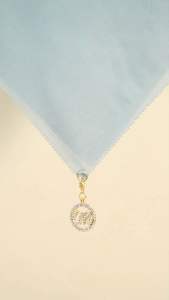 Umama Hijab Segi Empat Voal Premium & Pengemasan Pouch