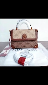 Tas GUSACHI: Tas Selempang Import & Tas Wanita Vintage Mewah