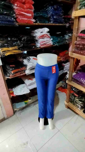 Celana Senam Polos Wanita & Desain Sporty
