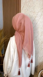 Hijab Segi Empat Paris Tassel Swarovski Premium