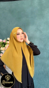 HIJAB SEGITIGA INSTAN CHELSEA BAHAN JERSEY VALENTINE BY RIZWA