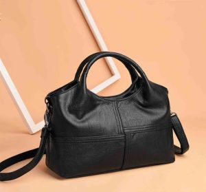 กระเป๋าถือสะพายสำหรับผู้หญิง หนังนิ่มน้ำหนักเบา กระเป๋าถือจิงโจ้  รหัส 3918 #