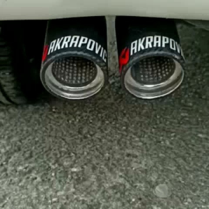 MUFFLER KNALPOT RACING AKRAPOVIC KARBON