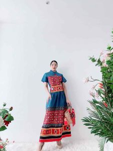 ชุดเซทผ้าใยกัญชงทอมือลายม้งธิเบตงานปักมือพิเศษ