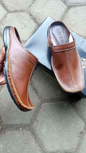 Sandal Sendal Bustong Slop / Sepatu Sandal Pria Kulit Asli Size 39-43