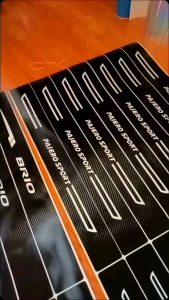 9pcs stiker carbon mobil Wuling BINGUO EV stiker cutting pelindung bawah pintu dari pijakan kaki