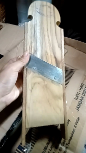 ALAT PENGIRIS KERIPIK PEGANGAN KAYU BERKUALITAS | PEMOTONG KERIPIK SERBAGUNA | ALAT PENGIRIS PISANG TIPIS | ALAT PENGUPAS SINGKONG DARI KAYU LOKAL