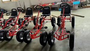XE ĐẠP BỐN BÁNH CHO NGƯỜI GIÀ