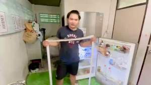 2 ประตู ขอบยางตู้เย็น Hitachi R-V400PD (รุ่น R-V400PD)