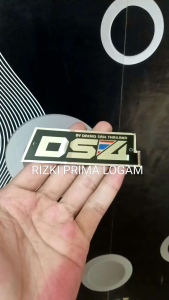 Emblem knalpot stainlees merek DS4 Timbul free paku rivet