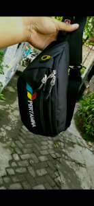 Tas Selempang Pertamina & Waistbag SPBU PERTAMINA: Aksesoris Praktis untuk Perjalanan