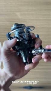 Reel Versus Carbotech SW 1000 - 6000 Power Handle Full Seal Go-Strike