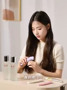 修发梳打薄二合一 (1个) 2-in-1 Hair Trimming Comb#这个二合一修发梳果然好用，修理刘海头发分叉轻松搞定#刘海修剪器 #生活好帮手🌈.