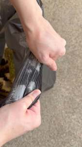 ถุงขยะ GOOGGOO ถุงขยะสีแดง 36x45 นิ้ว 1 KG ถุงขยะติดเชื้อ ถุงขยะอันตราย เนื้อหนา ส่งด่วน 1-2 วัน