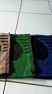 Handuk Lap muka / Handuk Sapu Tangan / Handuk lap keringat motif Buah Apel ukuran 30x30cm