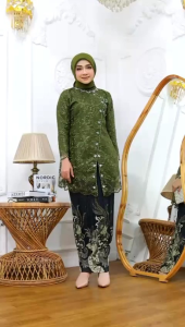 kebaya Syafira Matt tulle organza dengan hiasan Payet dan rok plisket - kebaya modern - dress wanita