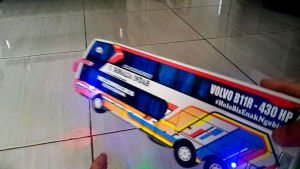 BIS JUMBO / Miniatur bus bis mainan Agra Mas DD + Remot + Telolet basuri