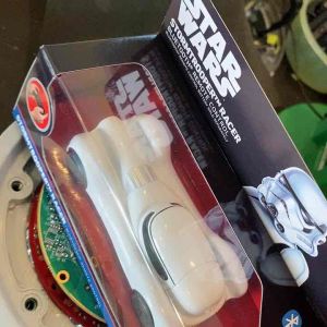 Barang Baru Dalam Kotak