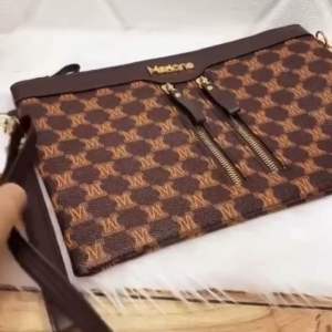 MARIONE - OKAIDO Clutch Selempang Wanita Pria Best seller Bahan Kulit Tebal Clutch 2 Rest Zipper